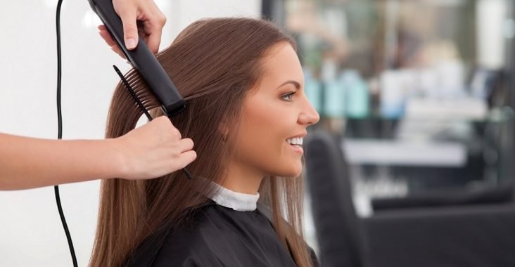 beauty parlour hair straightening